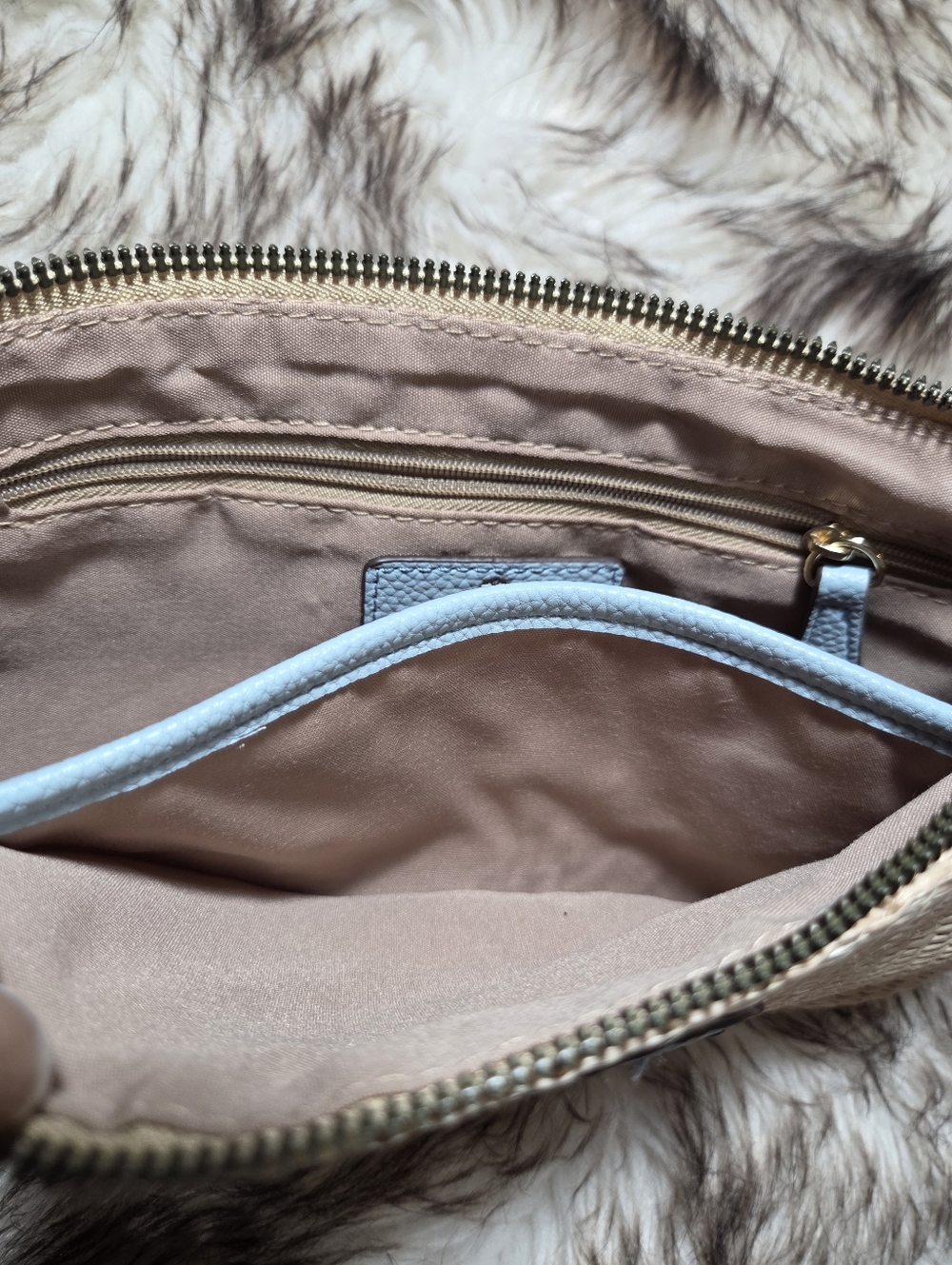 Nanette Lepore Natural Straw Shoulder Bag with Light Blue Trim - Picture 6 of 8